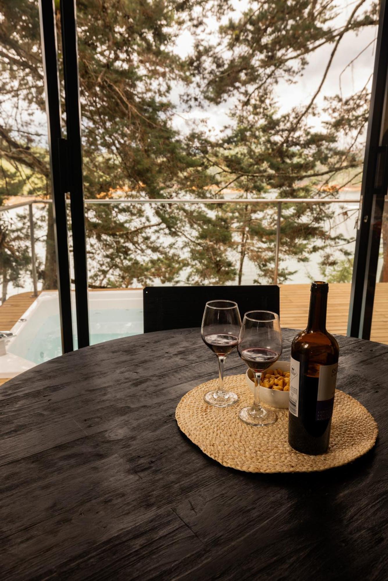 Porto Marina Hotel Guatape Luaran gambar
